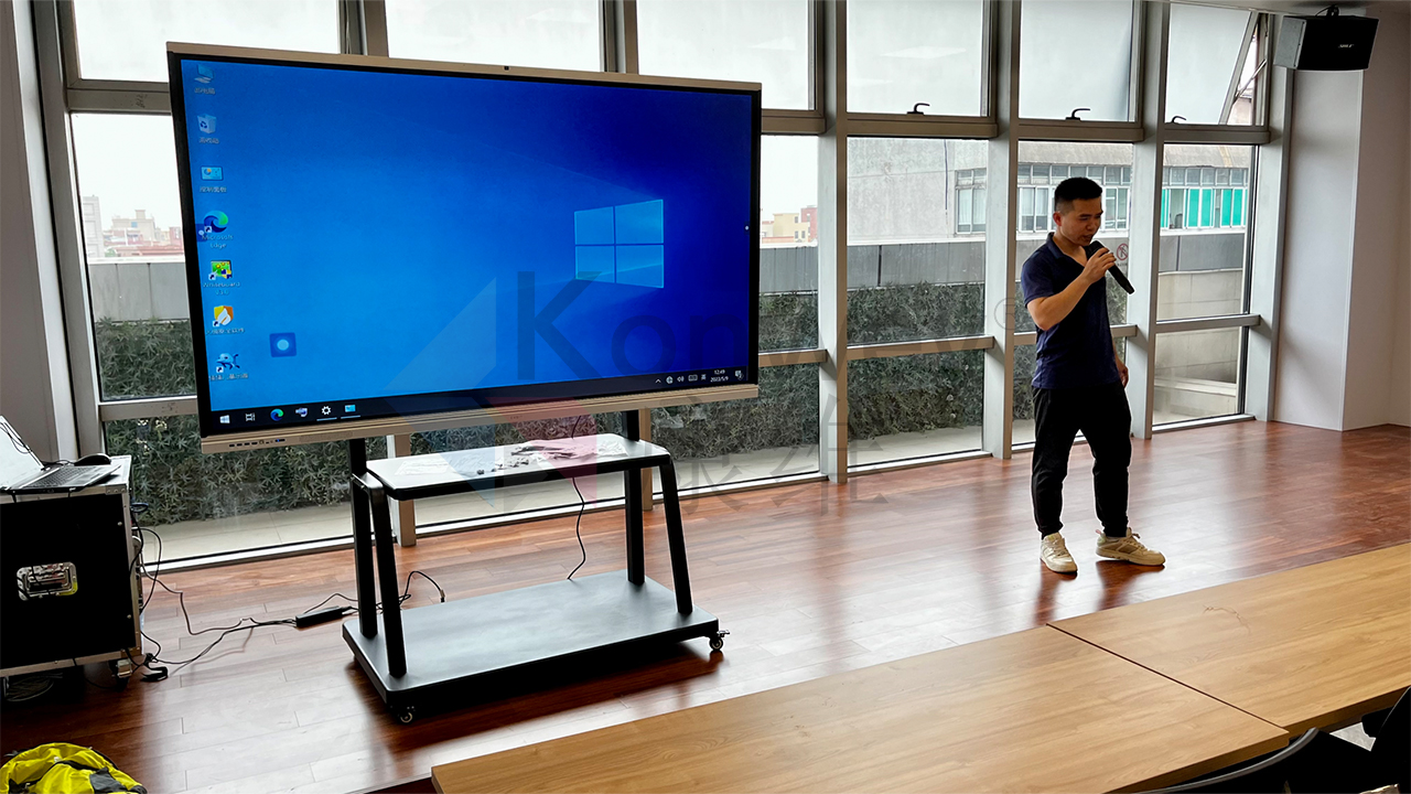 打破溝通壁壘！交互式會(huì)議機(jī)重塑市政交通高效運(yùn)轉(zhuǎn)新生態(tài)