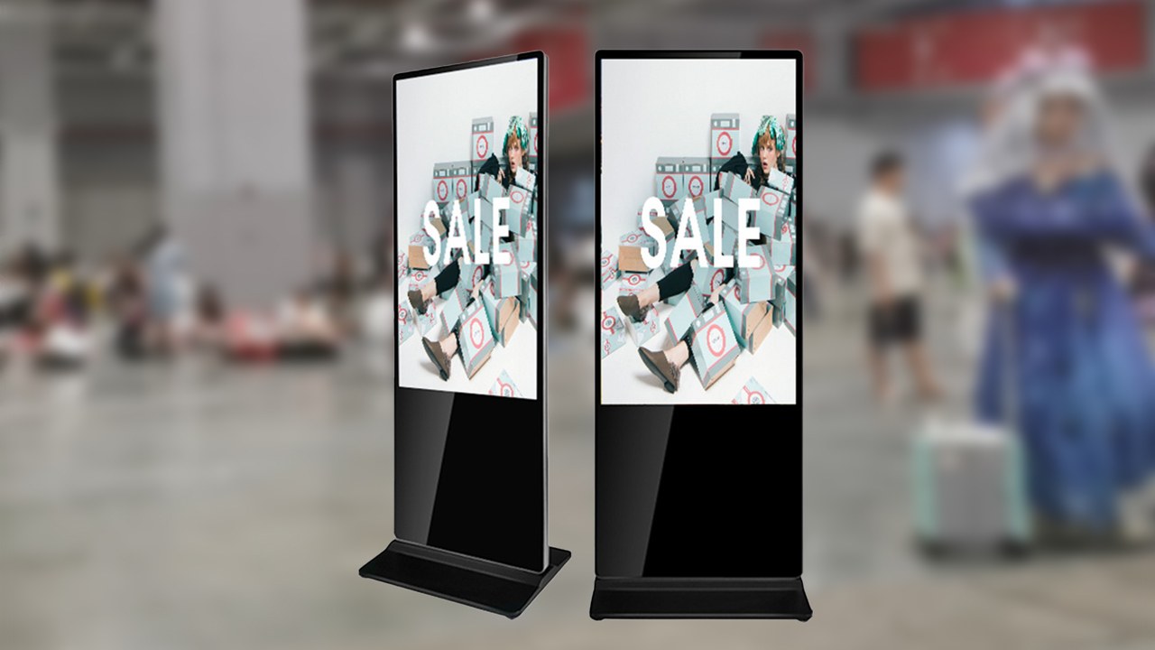 康維偉業(yè)移動式廣告機護航上海 BW：儲能續(xù)航 + 靈活導(dǎo)覽升級展會服務(wù)