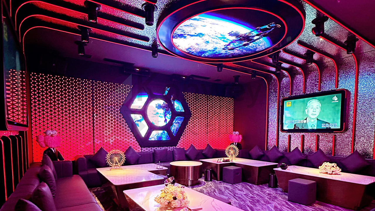 康維偉業(yè)設(shè)備，點(diǎn)亮西安 KTV 新輝煌