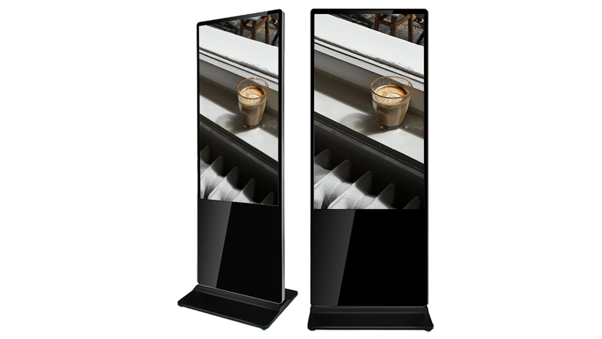 液晶廣告機(jī)帶來(lái)的商業(yè)革新:從靜止到動(dòng)態(tài)的視覺傳播