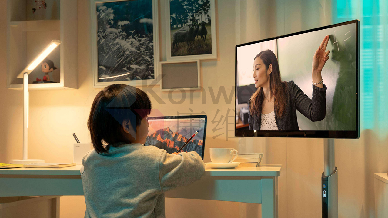 科技賦能童趣安全課：烏魯木齊幼兒園互動(dòng)教學(xué)機(jī)守護(hù)童行